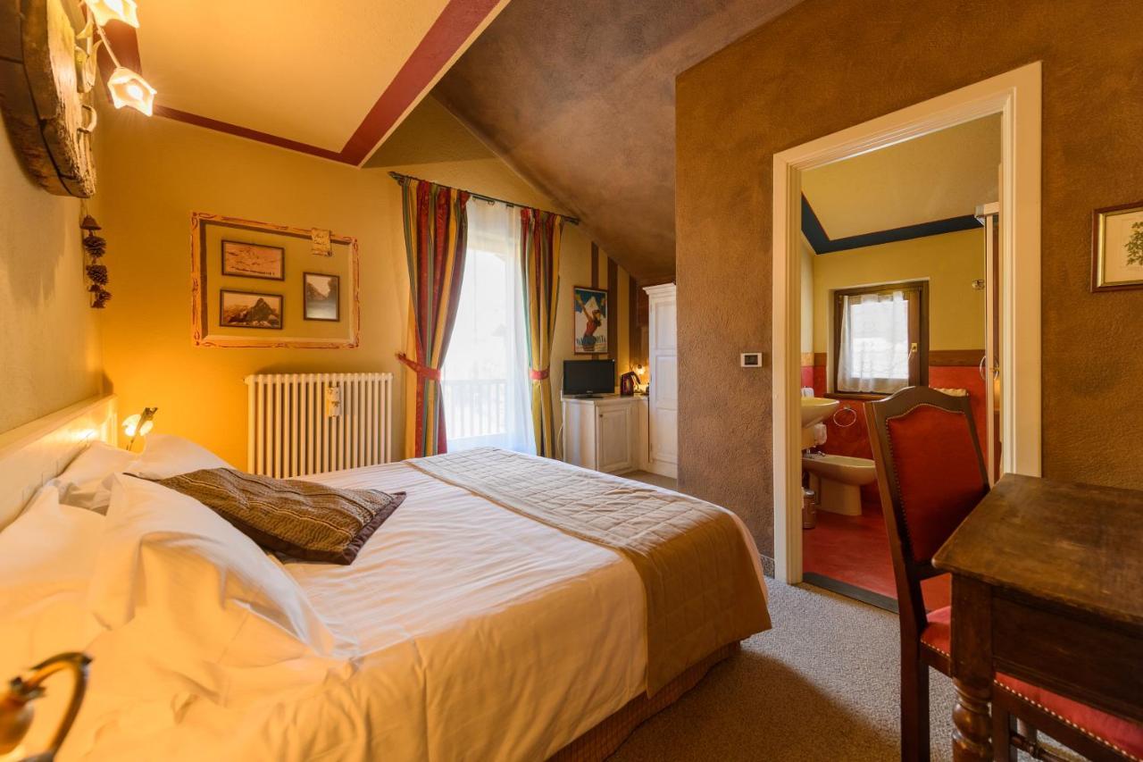Hotel Chalet La Meridiana เซนต์ ปิแอร์ ภายนอก รูปภาพ