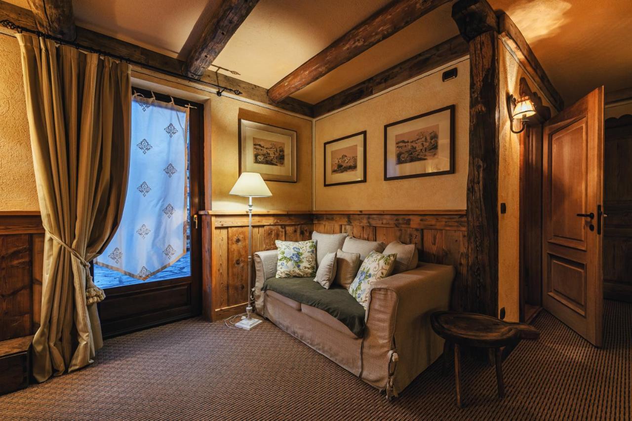Hotel Chalet La Meridiana เซนต์ ปิแอร์ ภายนอก รูปภาพ