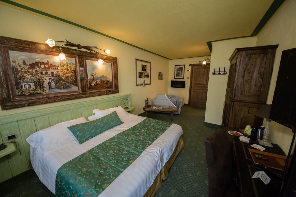 Hotel Chalet La Meridiana เซนต์ ปิแอร์ ภายนอก รูปภาพ
