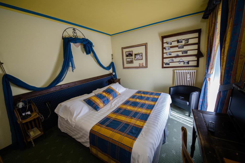 Hotel Chalet La Meridiana เซนต์ ปิแอร์ ภายนอก รูปภาพ